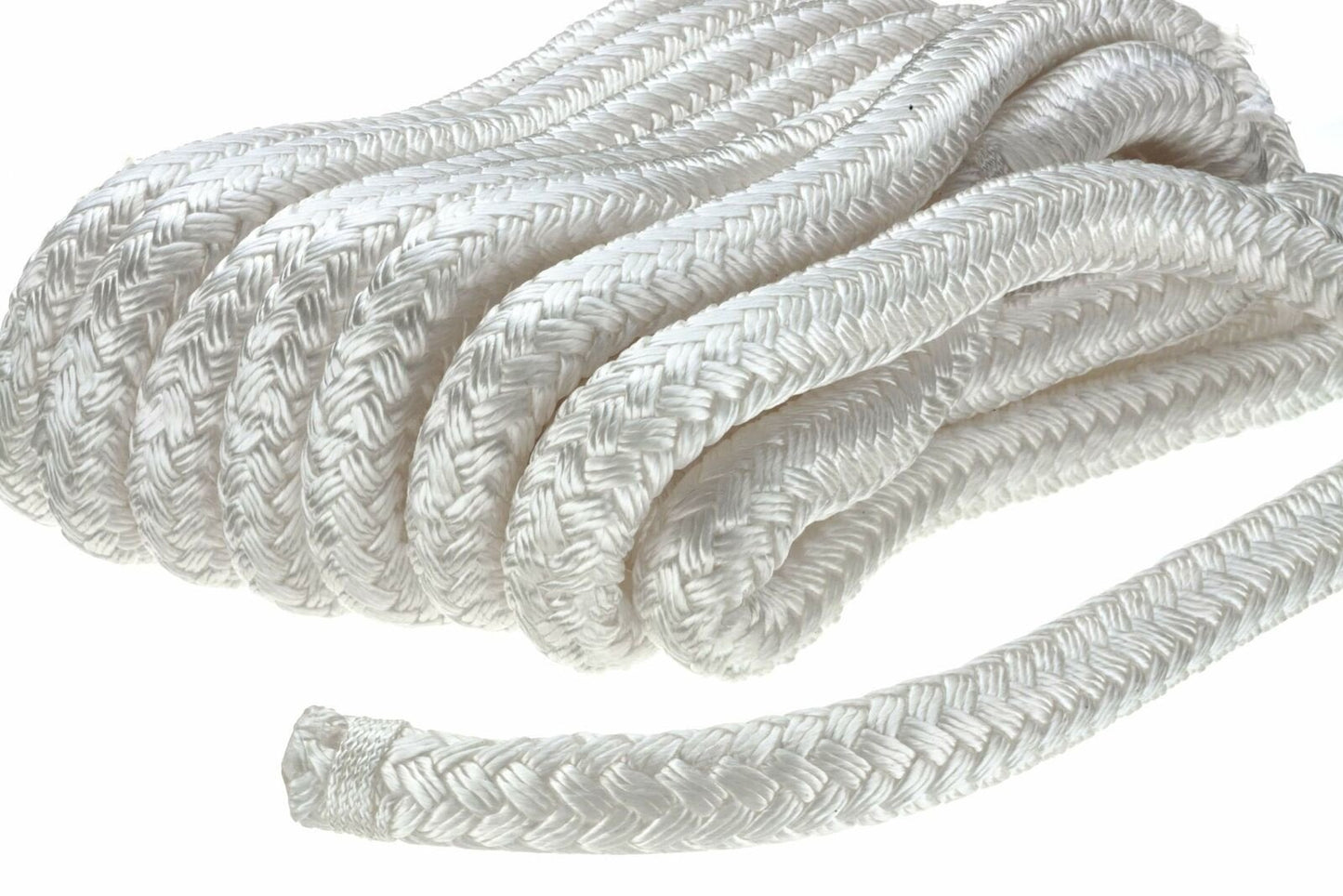 Seachoice 40251 - Double Braided, Nylon Dock Line, White, 5/8''x25'