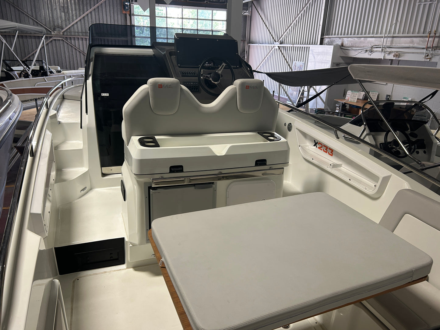 BMA X233 2023 MERCURY 250 HP