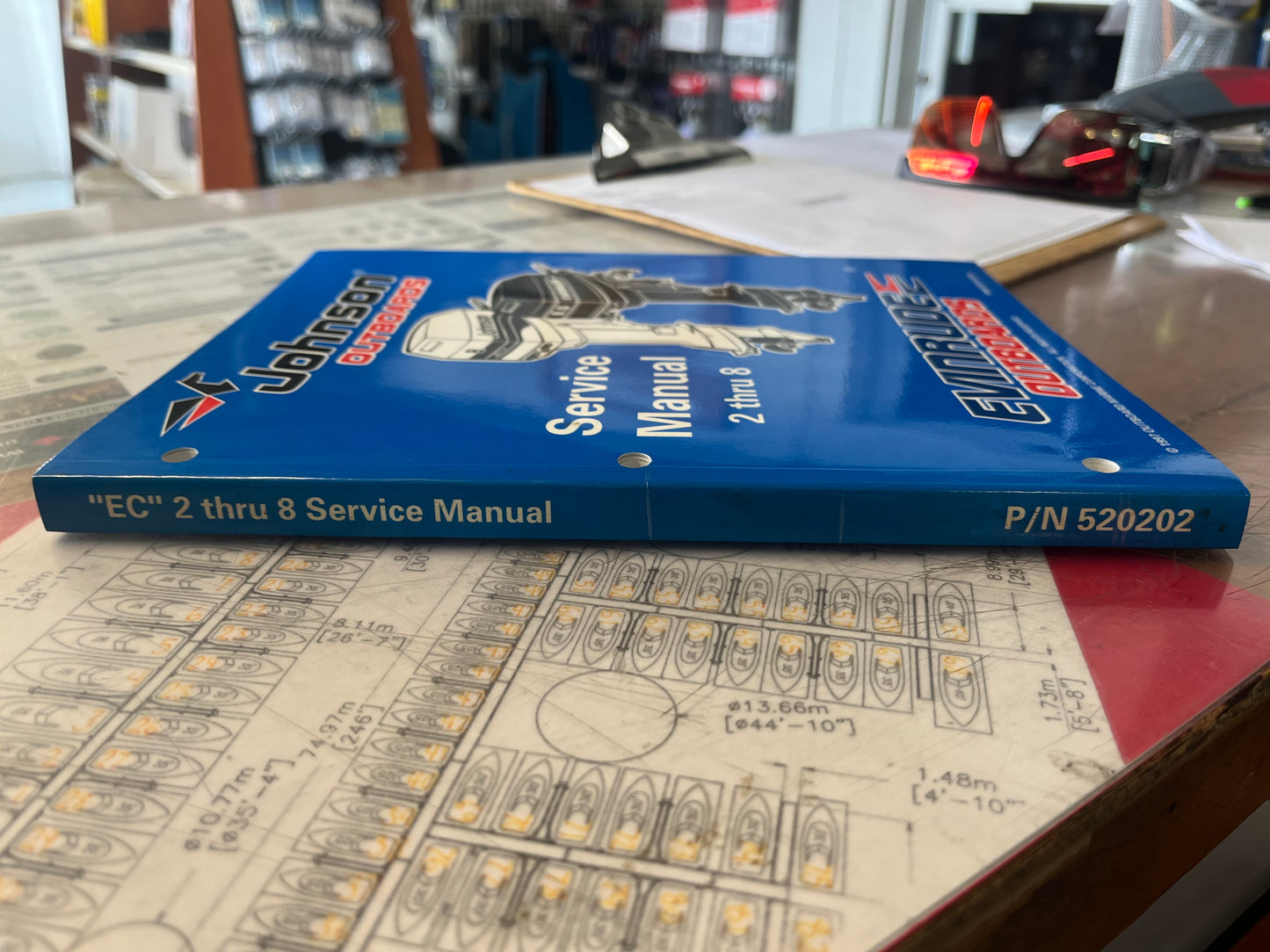 JOHNSON OUTBOARD SERVICE MANUAL 2 THRU 8 520202