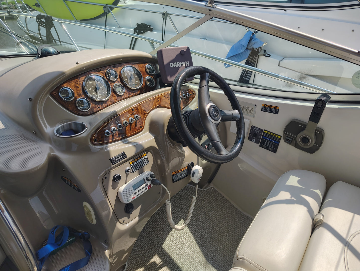 2001 Maxum 2700 SCA – $27,500 OBO (Brokered Sale)