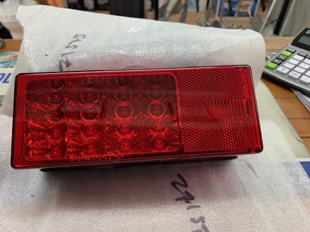 WESBAR - 274-271574 7-FUNCTION TAILLIGHT