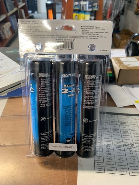 LUBE 2-4-C 3 PACK 802861Q1