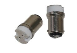 Scandvik 41120  - G4 Base Adapters , BA15d to G4