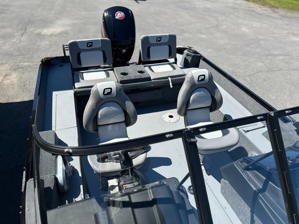 PRINCECRAFT HUDSON® 166 WS – Black (2025) | Mercury 115 Pro XS + Galvanized Trailer Included
