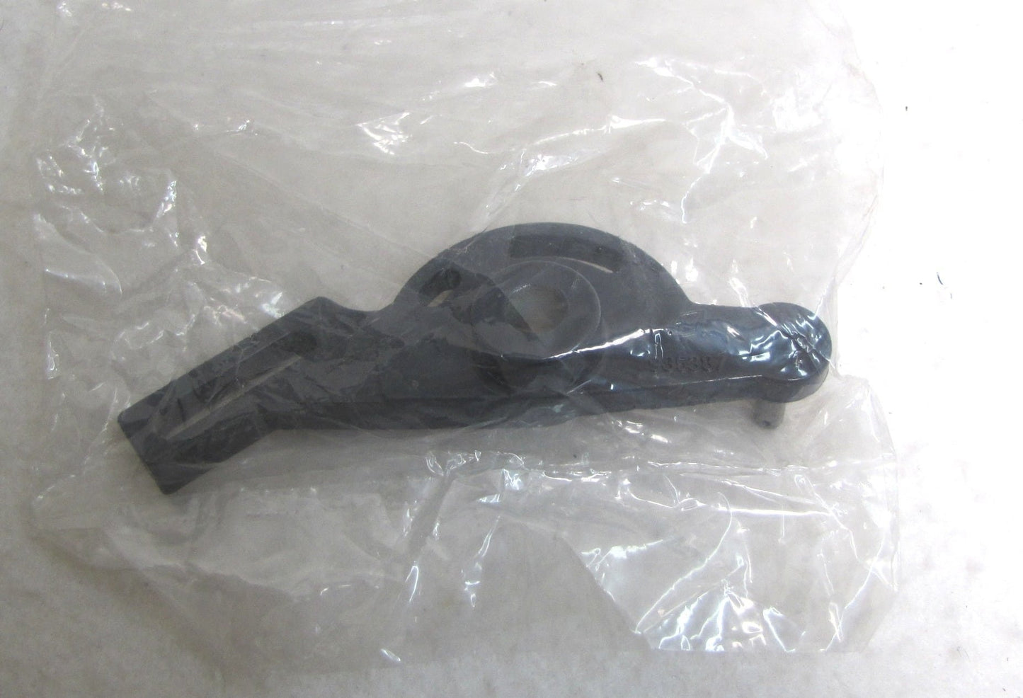EVINRUDE JOHNSON 985387 - Lever Arm And Pin