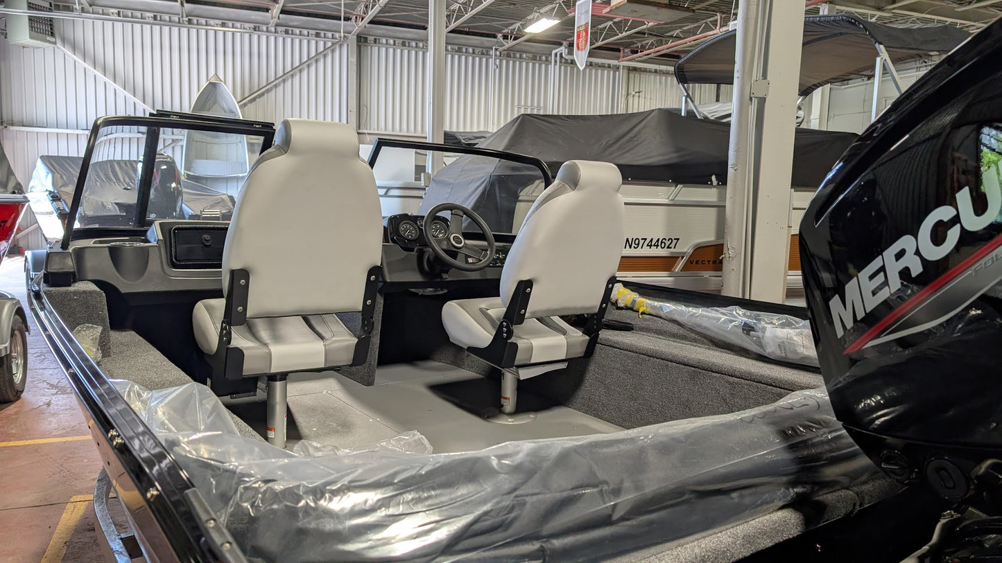 PRINCECRAFT HOLIDAY® 162 DLX WS MAX (2026) | Powered by Mercury 75HP ELPT CT