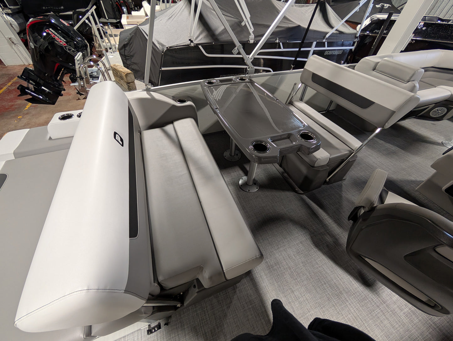 2026 Princecraft Vectra 23 RL Color: Pearl - Mecury 150 XL (White)