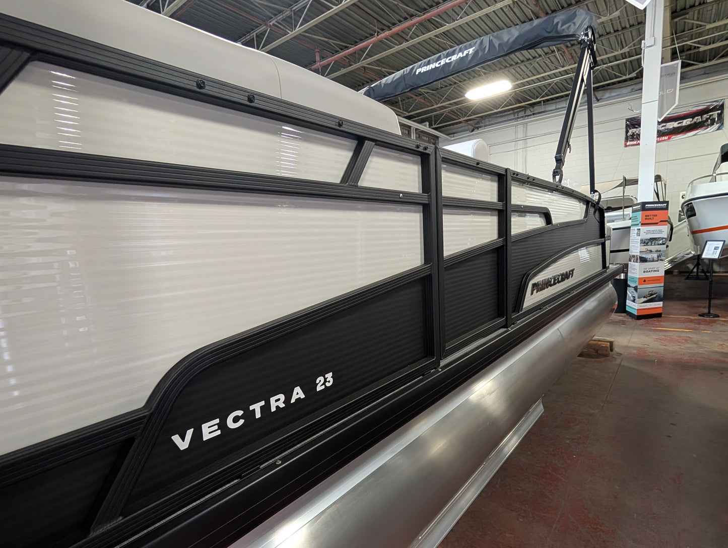 2026 Princecraft Vectra 23 RL Black & White - Mecury 150 XL (White)