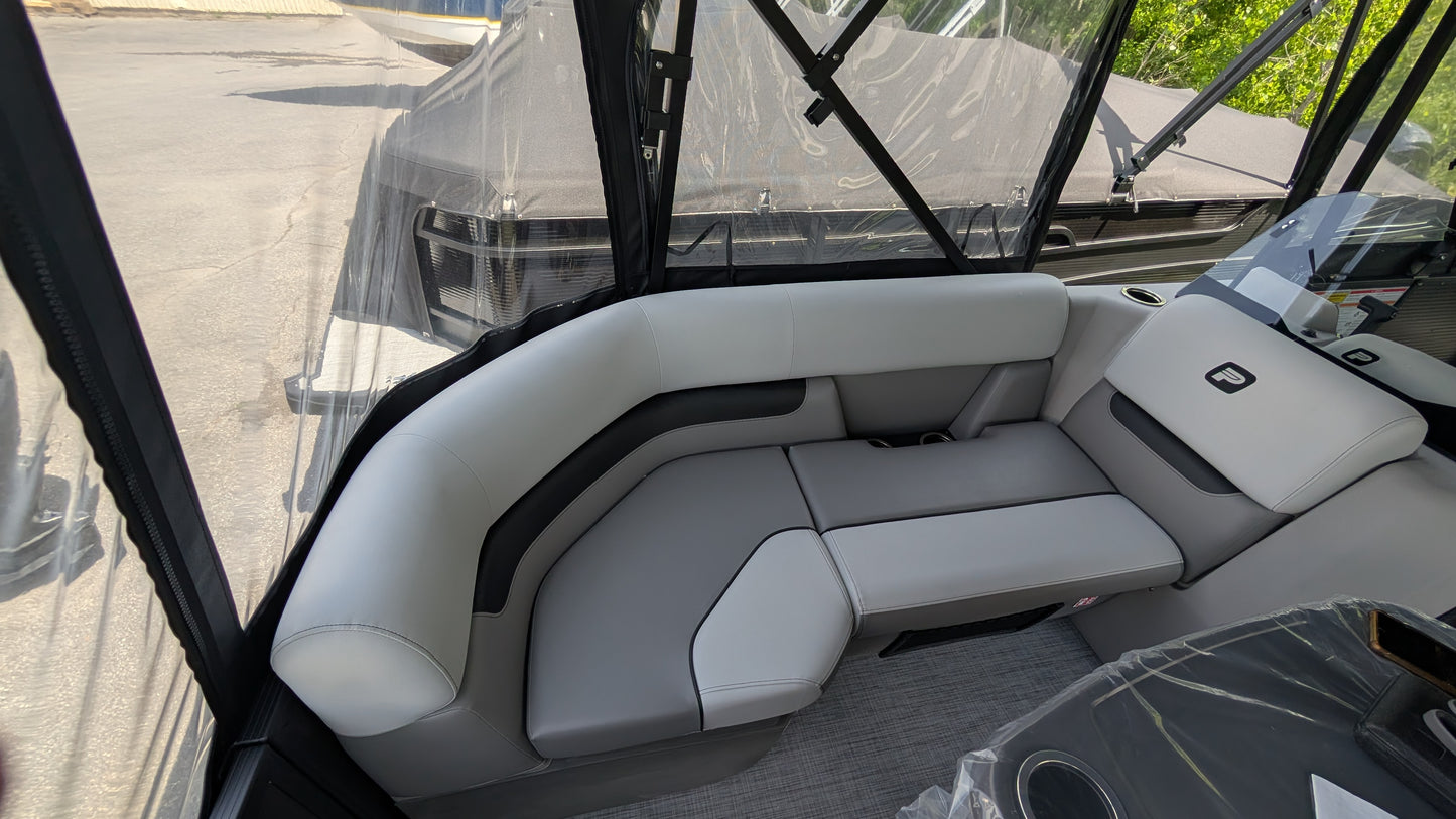 Princecraft Vectra 21 RL (2026) – Charcoal + White | Powered by Mercury 115 EXLPT PRO XS CT | sport package + camper top