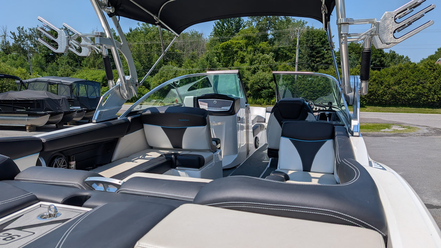 2017 Mastercraft X26 + ILMOR 7000 MPI VD 1.57 (Only 46 Hours of use!!)