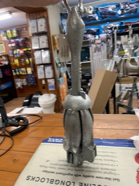 FOLDING GRAPNEL ANCHOR 5.5LBS 41010